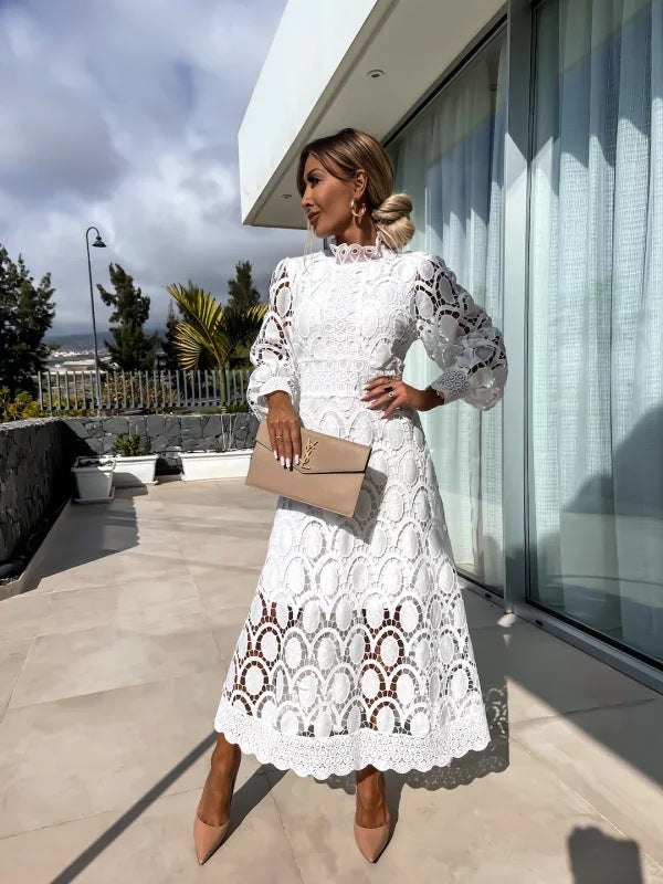 Abito Midi Elegante in Pizzo: Comfort e Stile per Cerimonie e Eventi 1
