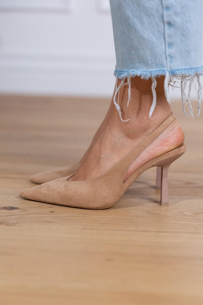 Marlena Slingback Decolleté: Eleganza e Comfort per Ogni Occasione 0