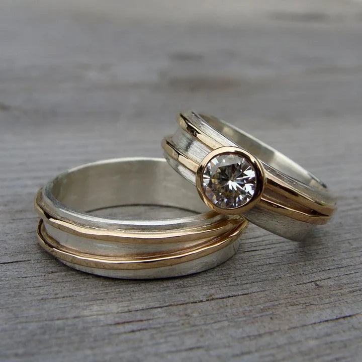 Set di anelli vintage in oro e argento: eleganza per ogni occasione 0